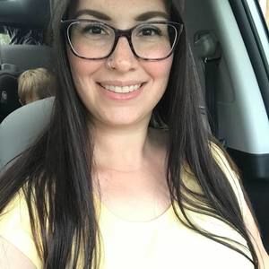 Meet your Posher, Hayley